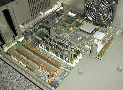 Photo of IBM PS/2 Model 70-121's Main Board