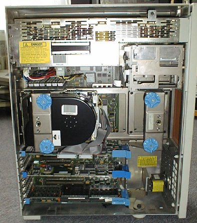 Photo of IBM PS/2 Model 80-111's Innards