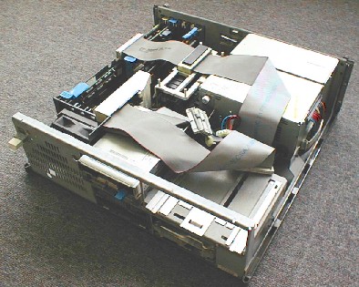 Photo of IBM PS/2 Model 8590's innards