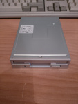3.5" floppy drive